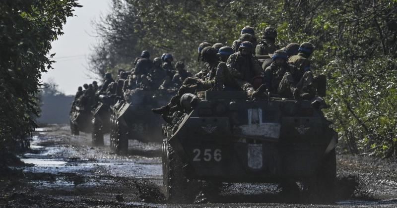 Втомлені від поразок, вони вирішили діяти інакше: як російські війська просуваються до Курахового, -- DeepState.