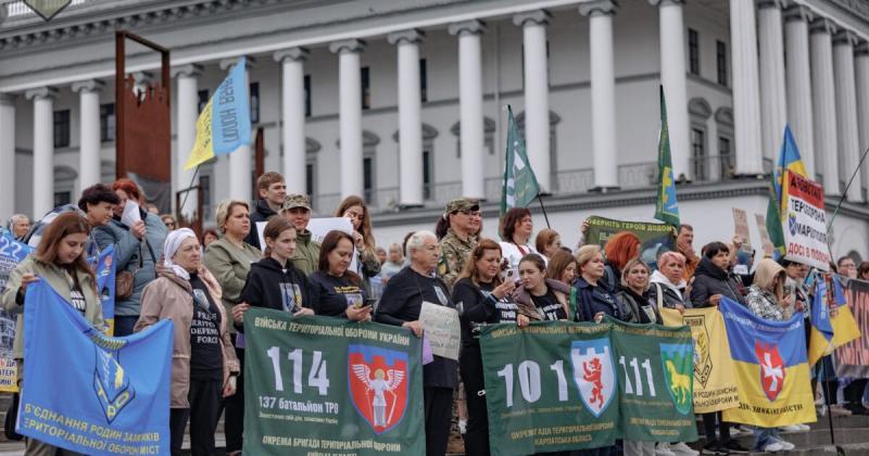 У Києві відбулася акція, присвячена підтримці зниклих безвісти та полонених військовослужбовців.