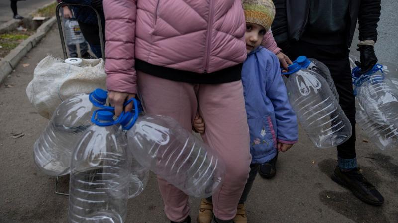 Боротьба з цивілізацією: Як російські загарбники позбавили Донеччину води | Коментарі Україна