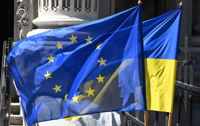 Інвестиції в пріоритеті над зброєю: WP розкриває нову стратегію ЄС у допомозі Україні.