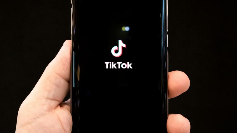 У TikTok з'явилася нова цікава функція для любителів музики - Радіо Максимум.